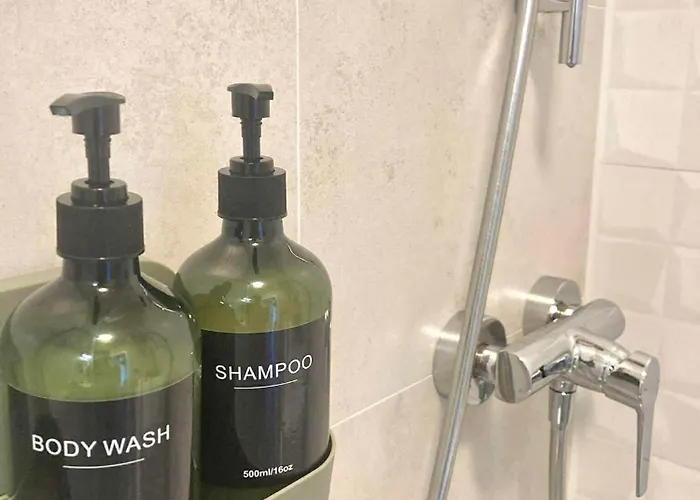 The Corner شقة كَشّا